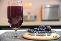 sure料理机有维修点吗番茄土豆排骨汤